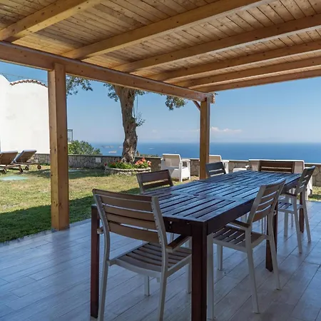 Olga's Relais With Pool * Massa Lubrense